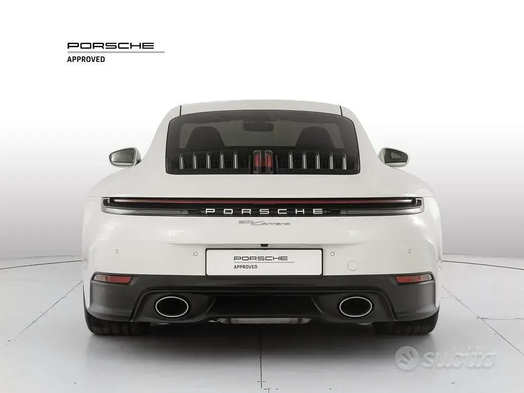 Usata Porsche 911 Carrera 394 CV (289 kW) 2024 Bianco Coupé