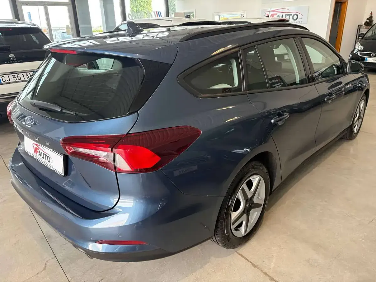 Usata Ford Focus Business Edition 120 CV (88 kW) 2022 Blu/azzurro Station wagon