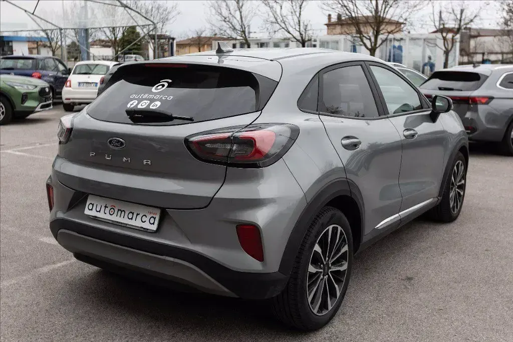 Usata Ford Puma Titanium X 125 CV (91 kW) 2024 Solar yellow (metallizzato) SUV