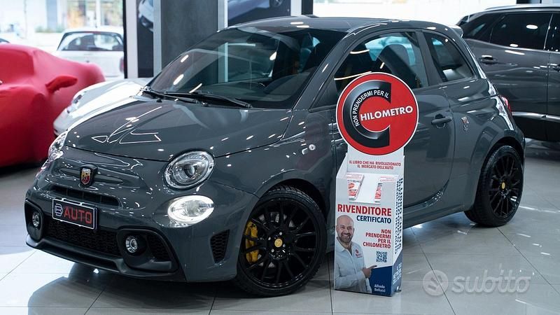 Grigio nardo' metallizzato Usata 2021 Abarth 595 Competizione Tre volumi | 20.499 € (Buon prezzo) - Immagine 1/4