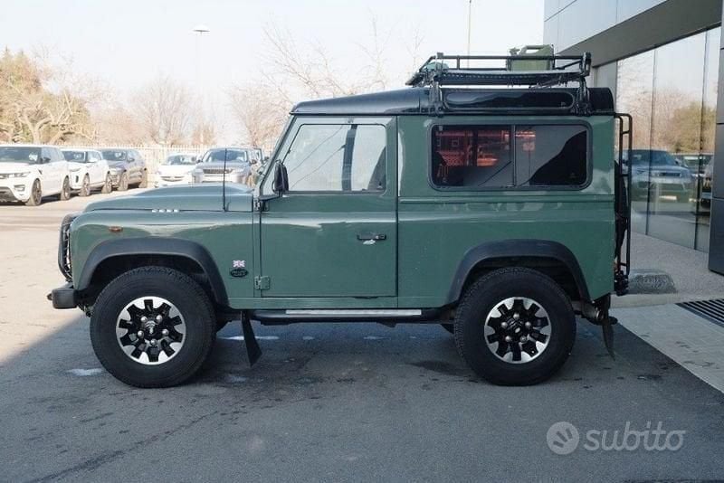 Usata Land Rover Defender S 122 CV (89 kW) 2008 Verde SUV