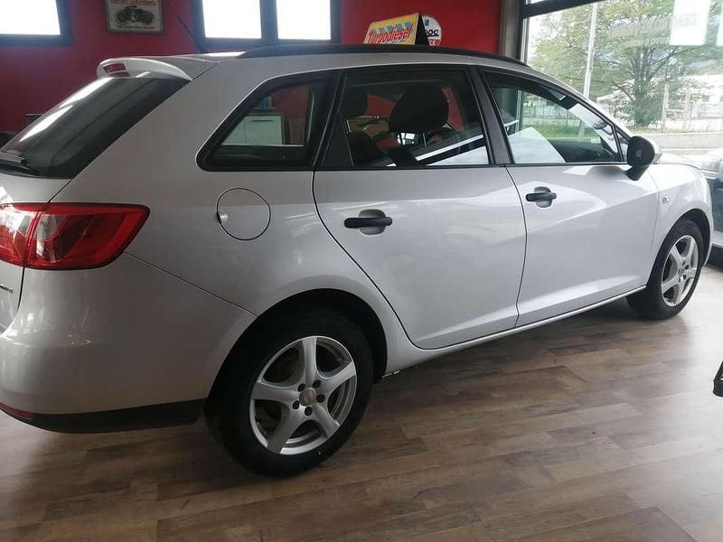 Usata Seat Ibiza ST Ecomotive 75 CV (55 kW) 2011 Argento Station wagon