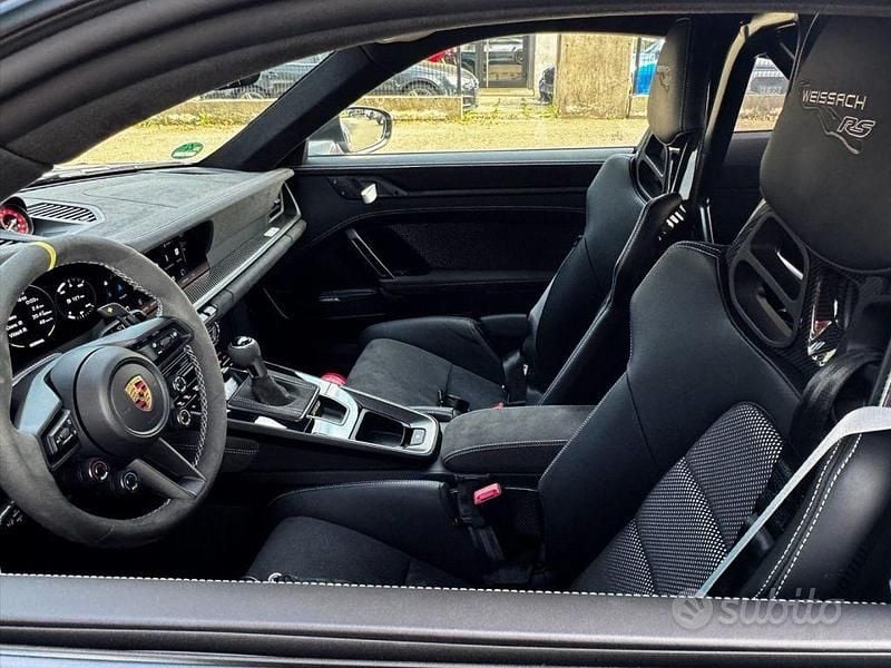 Usata Porsche 911 GT3 RS 525 CV (386 kW) 2023 Grigio Coupé