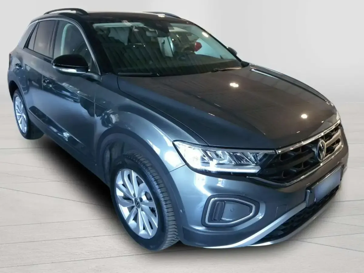 Usata VW T-Roc Edition 150 CV (110 kW) 2024 Grigio SUV