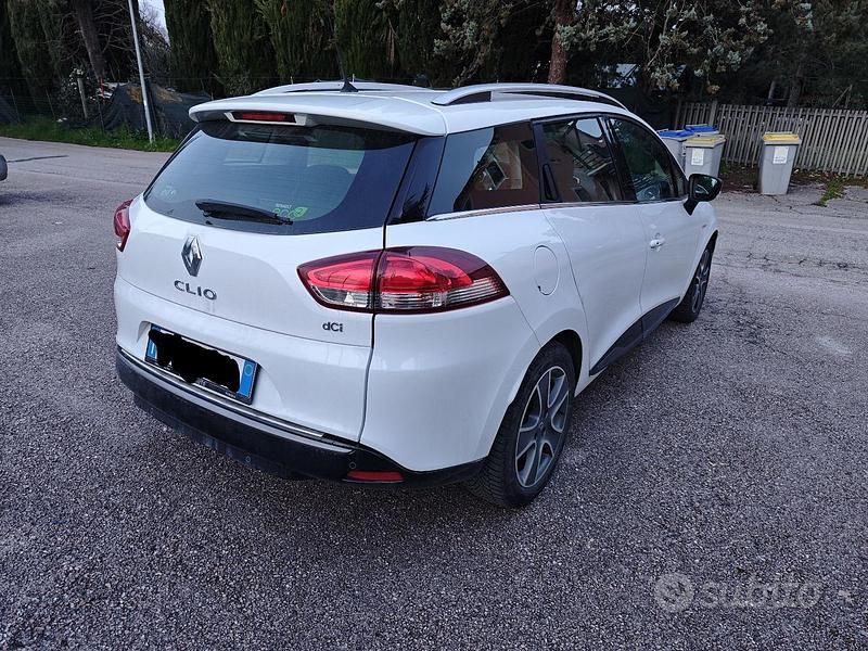 Usata Renault Clio GrandTour 90 CV (66 kW) 2015 Bianco Station wagon