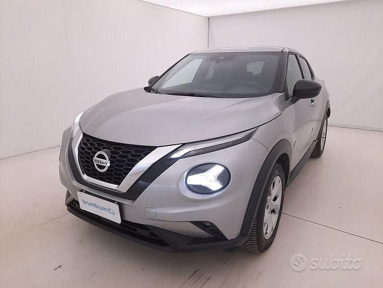 Usata Nissan Juke N-Connecta 114 CV (83 kW) 2022 Grigio SUV