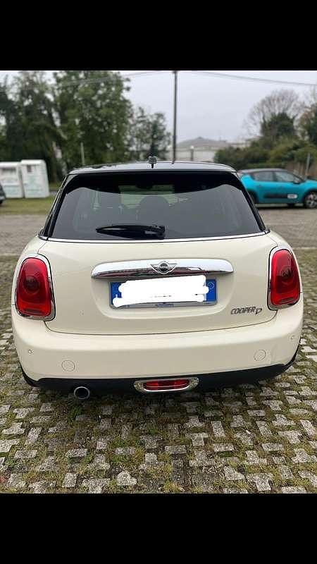 Usata Mini Cooper 136 CV (100 kW) 2015 Bianco Utilitaria