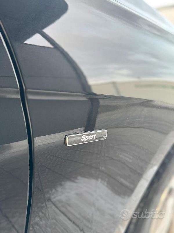 Usata BMW 320 Sport Line 184 CV (135 kW) 2012 Nero Berlina
