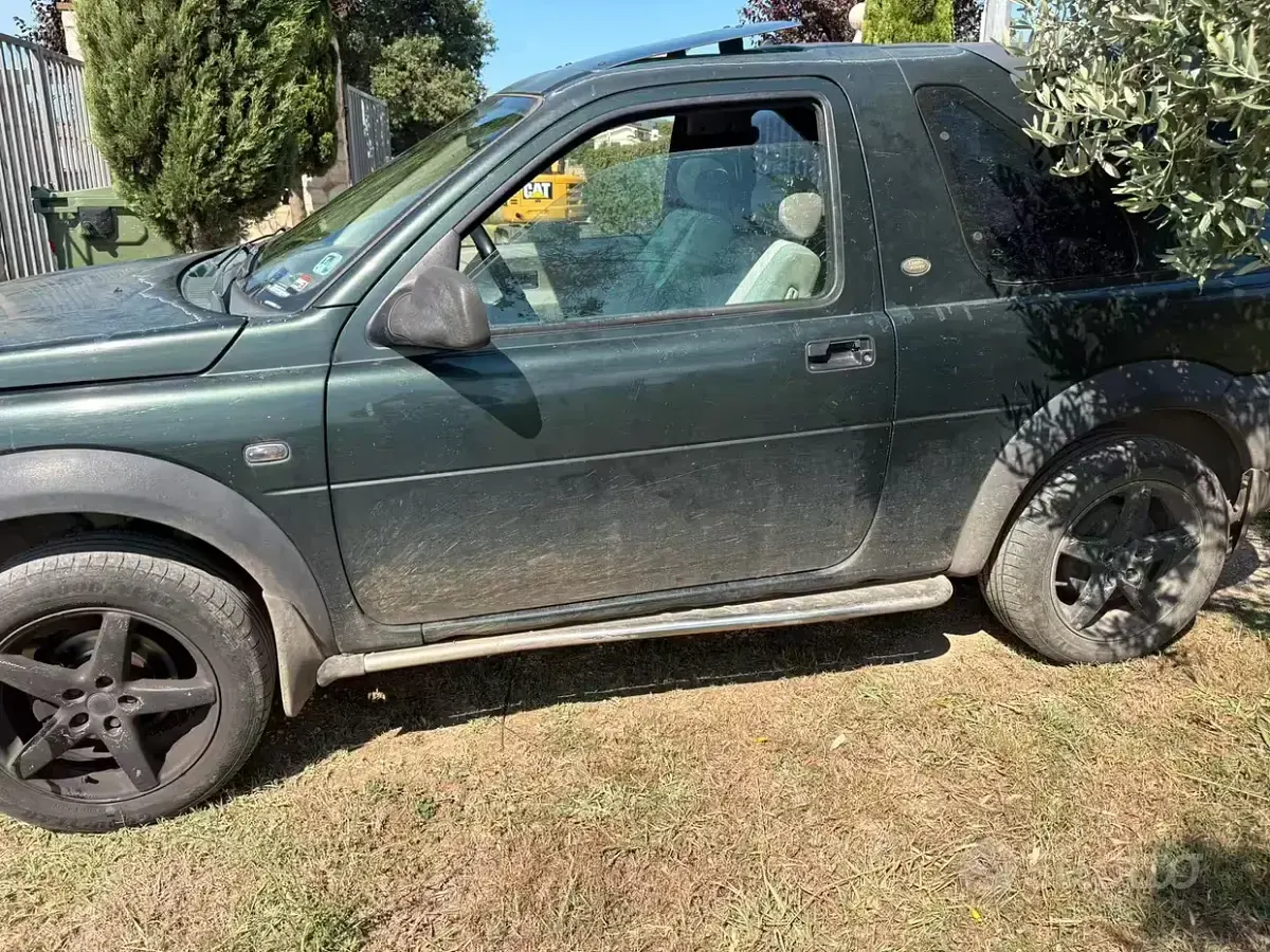 Usata Land Rover Freelander 111 CV (81 kW) 2002 SUV