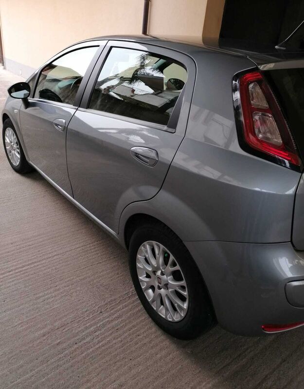 Usato 2011 Fiat Punto Evo 1.2 Diesel 95 CV (6.200 €)