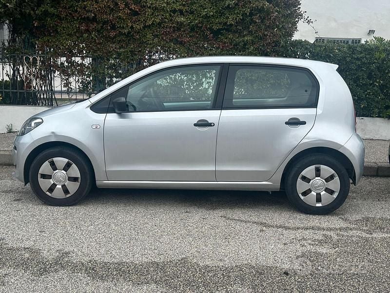 Usata VW up! 2016 Utilitaria