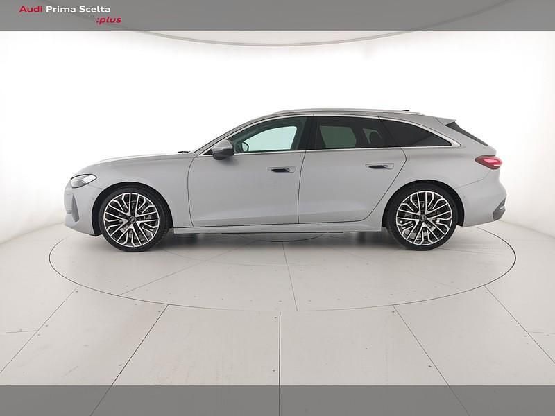 Usata Audi A5 Business 204 CV (150 kW) 2025 Argento fioretto metallizzato Station wagon