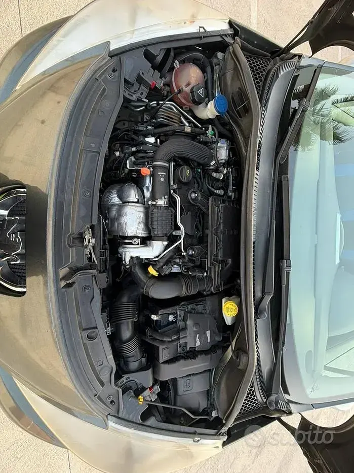Usata Peugeot 207 68 CV (50 kW) 2011 Berlina