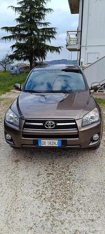 Usata Toyota RAV4 2009 SUV