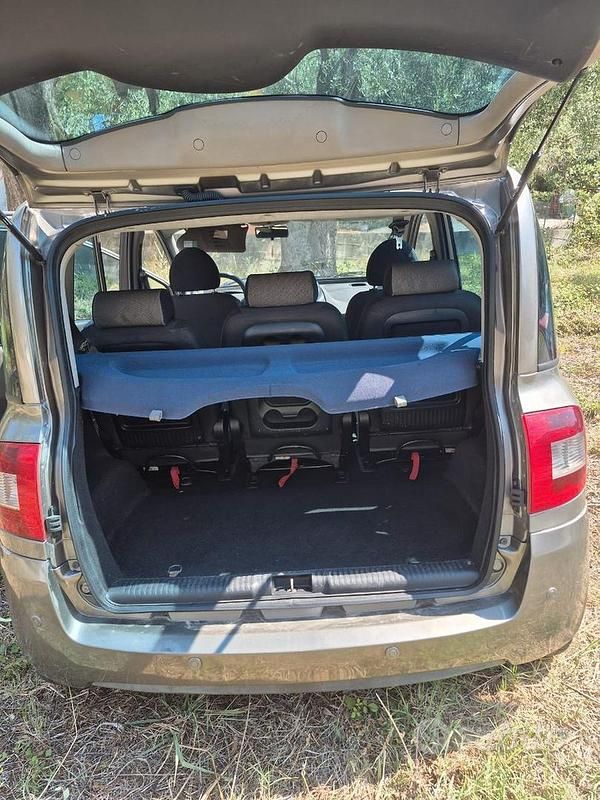 Usata Fiat Multipla Dynamic 116 CV (85 kW) 2009 Grigio Monovolume