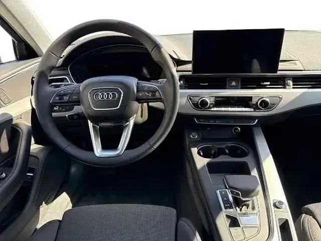 Usata Audi A4 S-Line 136 CV (100 kW) 2024 Bianco Berlina