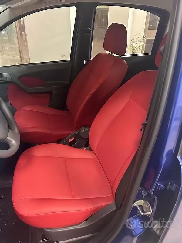 Usata Fiat Panda 4x4 Climbing 60 CV (44 kW) 2007 Blu Utilitaria