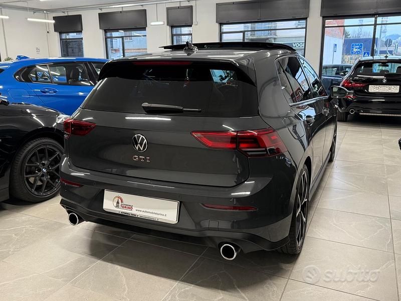 Usata VW Golf VIII GTI 245 CV (180 kW) 2023 Grigio Berlina