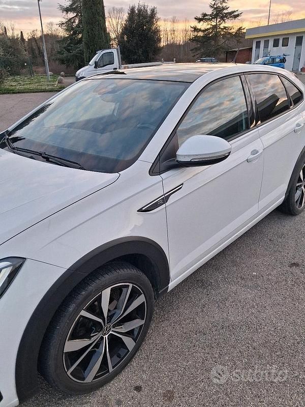 Usata VW Taigo R-line 110 CV (80 kW) 2022 Bianco SUV