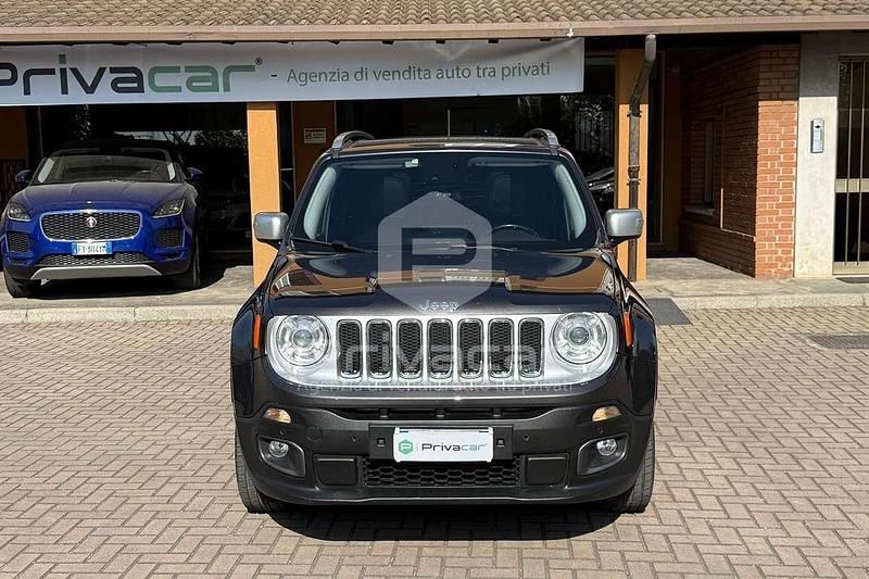 Usata Jeep Renegade Limited 140 CV (102 kW) 2016 Grigio SUV