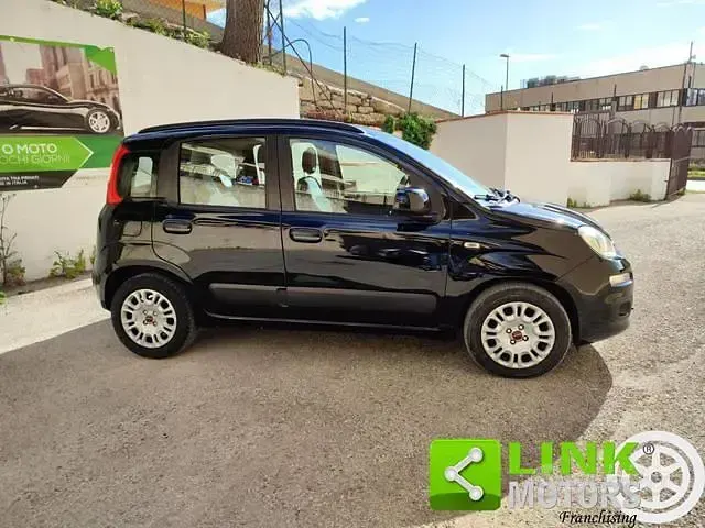 Usata Fiat Panda Easy 95 CV (69 kW) 2016 Nero Utilitaria