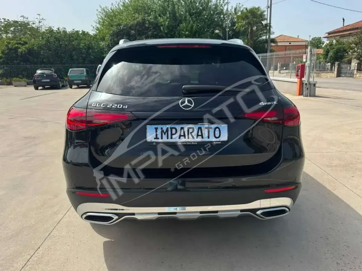 Usata Mercedes GLC220 Advanced Plus 197 CV (144 kW) 2024 Nero SUV