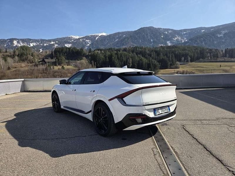 Usata Kia EV6 GT-Line 239 kW (325 CV) 2024 Bianco SUV