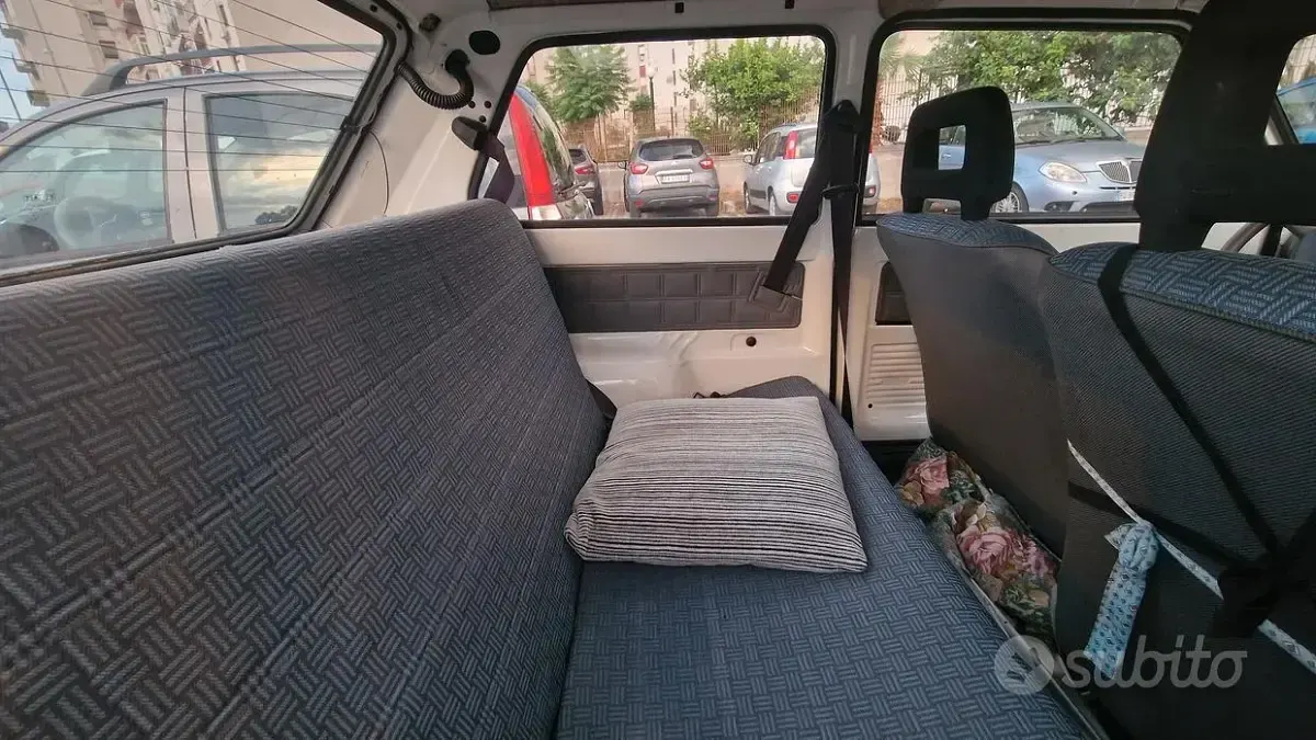 Usata Fiat Panda Young 39 CV (28 kW) 1999 Bianco Berlina