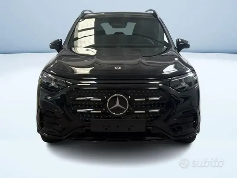 Nuova Mercedes 350 AMG line 22 kW (30 CV) 2026 Nero Berlina