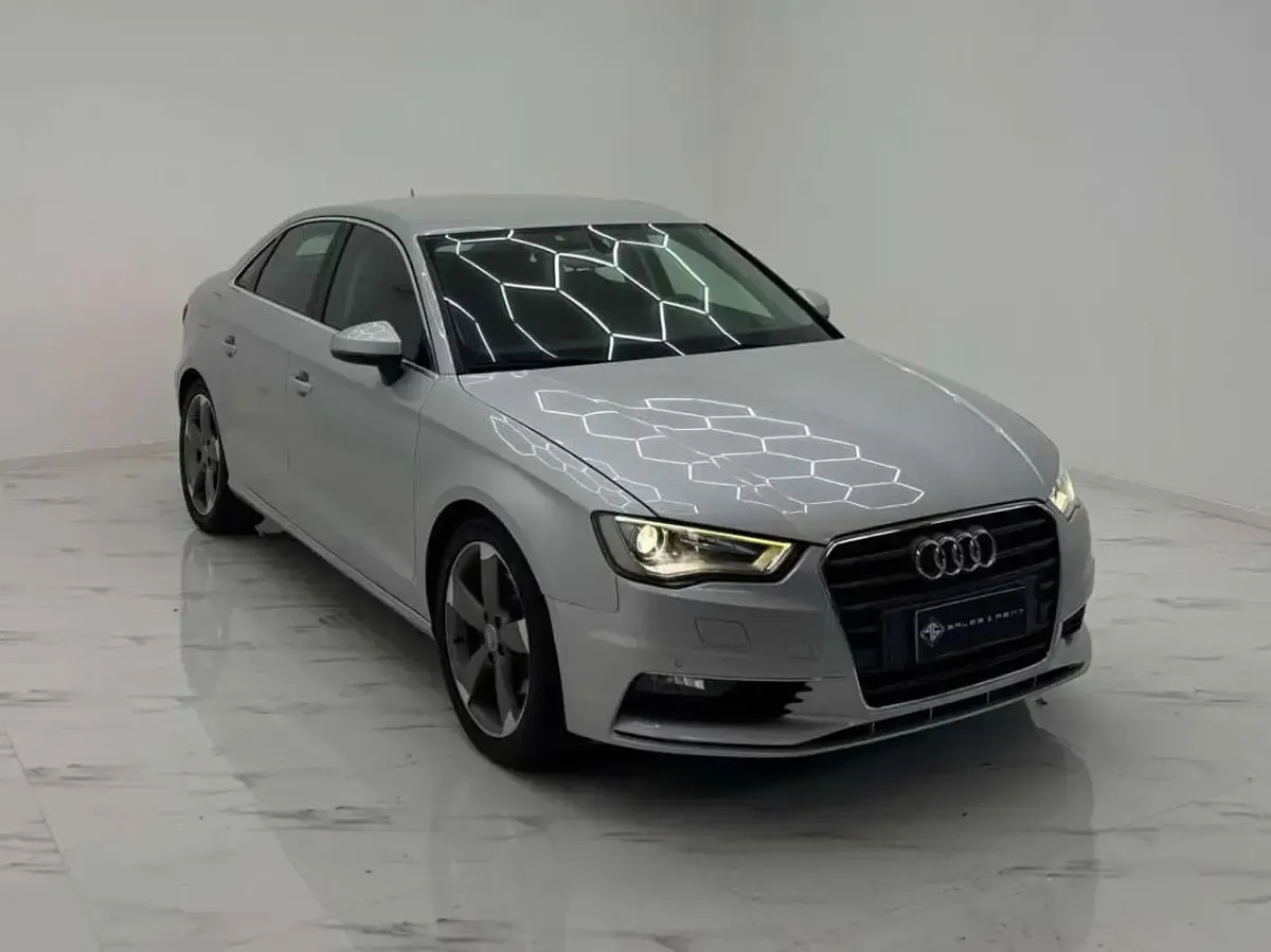 Usata Audi A3 Ambition 179 CV (131 kW) 2013 Argento Berlina