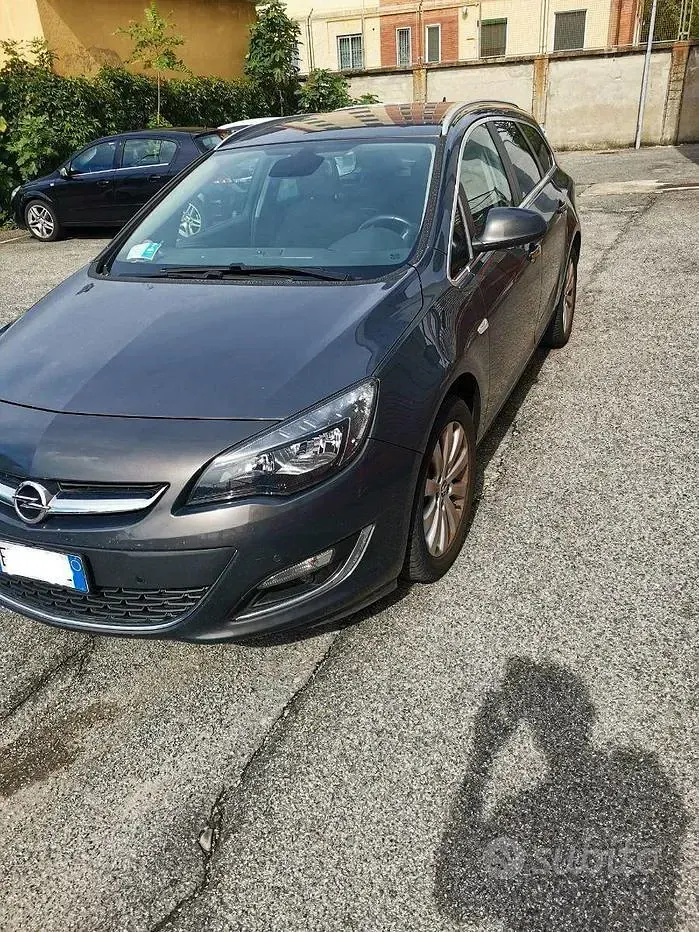 Usata Opel Astra Cosmo 130 CV (95 kW) 2012 Station wagon