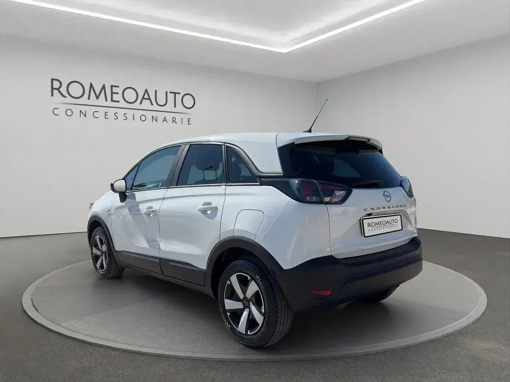 Usata Opel Crossland Edition 110 CV (80 kW) 2022 Bianco SUV
