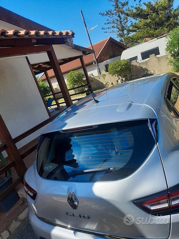Usata Renault Clio IV 90 CV (66 kW) 2018 Berlina