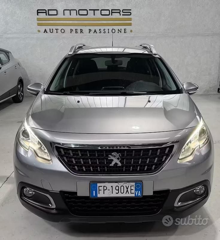 Usata Peugeot 2008 Active 99 CV (72 kW) 2018 Grigio SUV