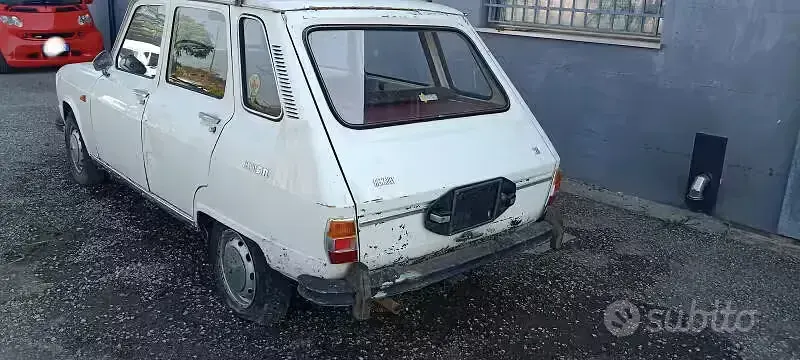 Usata Renault R6 48 CV (35 kW) 1970 Bianco Utilitaria