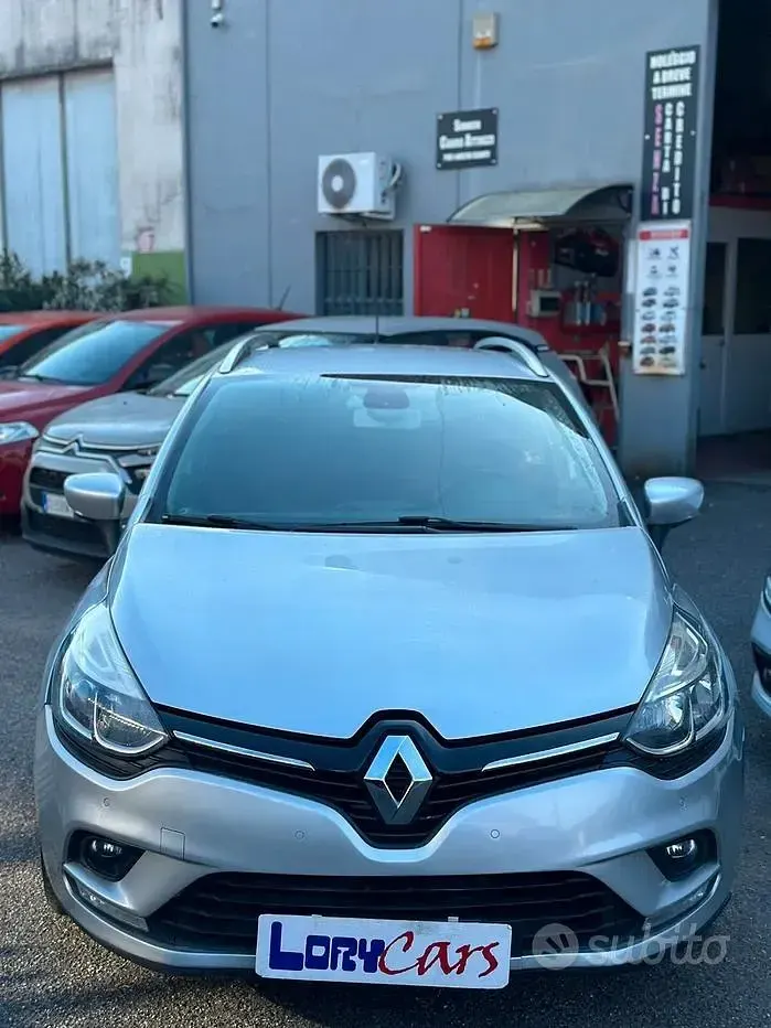 Usata Renault Clio 90 CV (66 kW) 2017 Grigio Station wagon