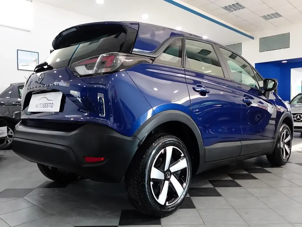 Usata Opel Crossland Edition 110 CV (80 kW) 2023 Blu SUV