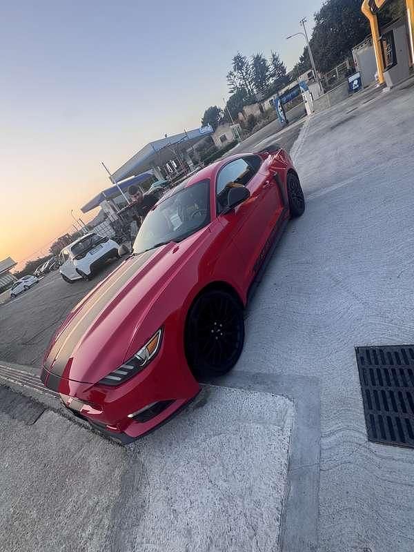 Usata 2015 Ford Mustang Fastback Coupé | 26.000 € (Buon prezzo) - Immagine 1/4