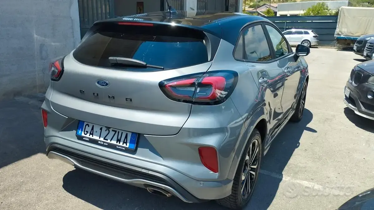 Usata Ford Puma ST-Line 120 CV (88 kW) 2020 Grigio SUV