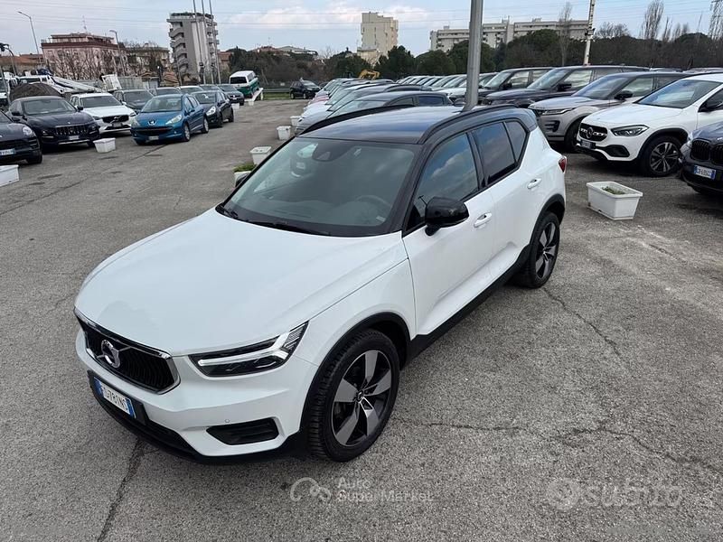 Usata Volvo XC40 Inscription 150 CV (110 kW) 2019 Bianco SUV