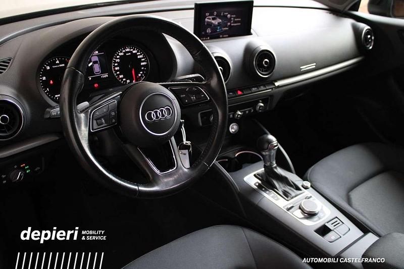 Usata Audi A3 Sportback Business 116 CV (85 kW) 2018 Nero Utilitaria