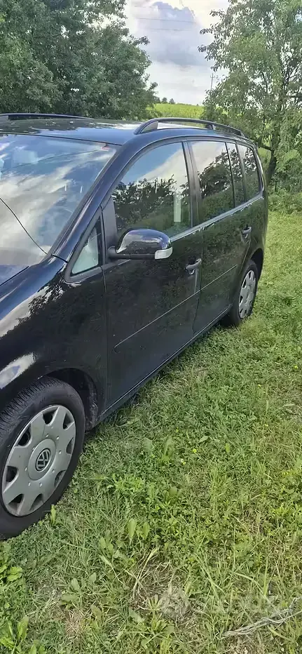 Usata VW Touran 105 CV (77 kW) 2004 Nero Monovolume