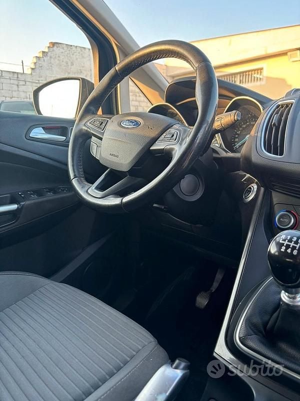 Gebraucht Ford C-MAX Titanium 120 PS (88 kW) 2016 Grau Van / Kleinbus