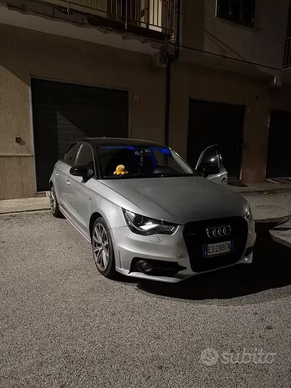 Usata Audi A1 Sportback Ambition 90 CV (66 kW) 2012 Grigio Utilitaria
