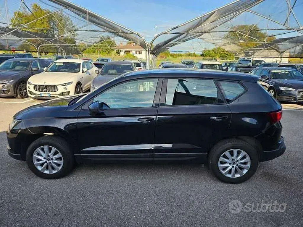Usado Seat Ateca Reference 116 CV (85 kW) 2021 Negro SUV