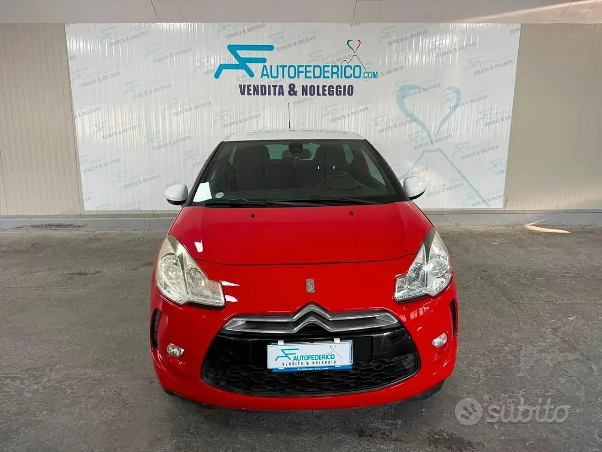 Usata DS Automobiles DS3 So Chic 92 CV (67 kW) 2010 Rosso Coupé