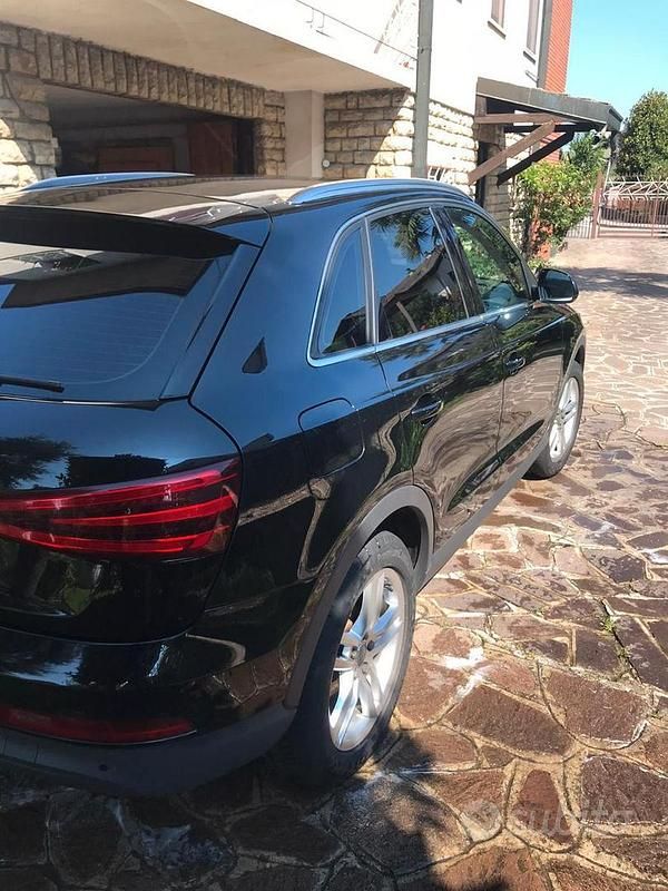 Usata Audi Q3 Advanced Plus 177 CV (130 kW) 2012 Nero SUV