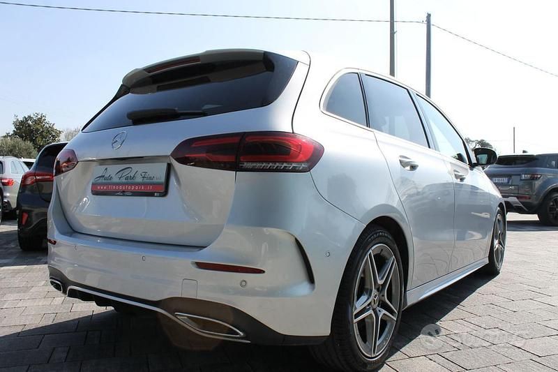 Usata Mercedes B200 Premium 150 CV (110 kW) 2021 Grigio Monovolume