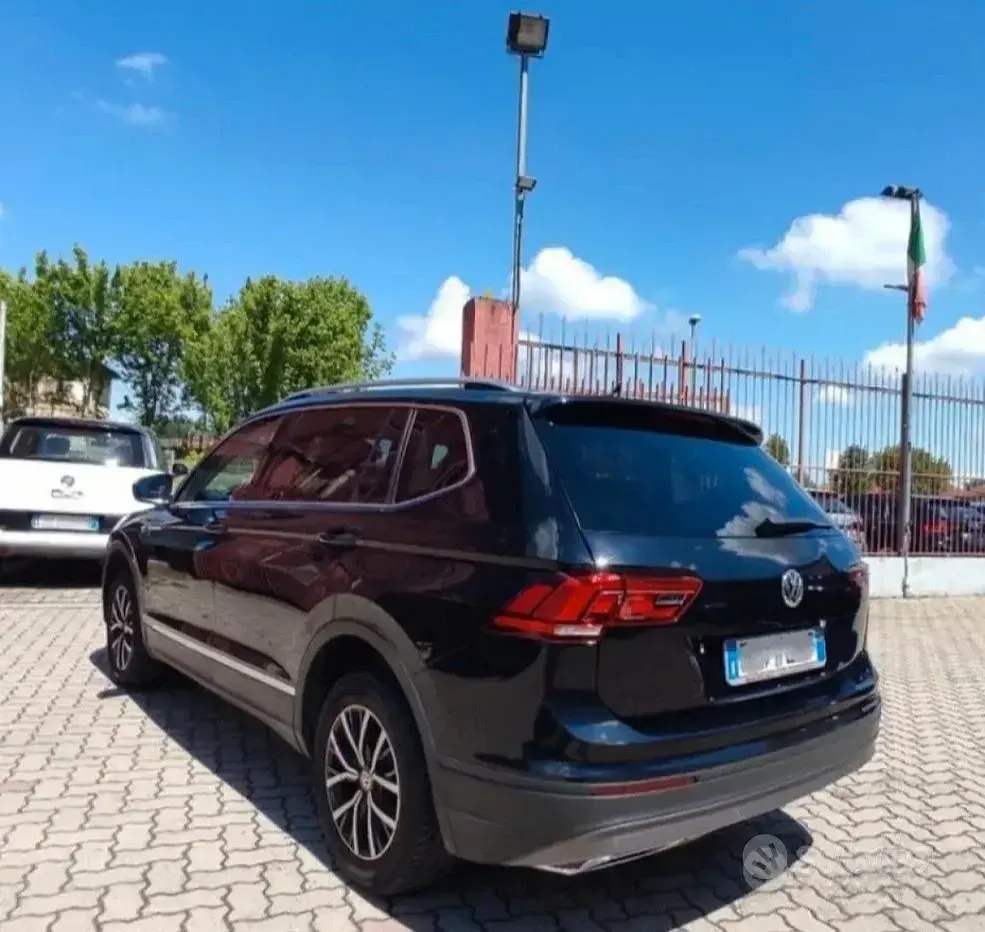 Usata VW Tiguan Allspace 150 CV (110 kW) 2018 Nero SUV