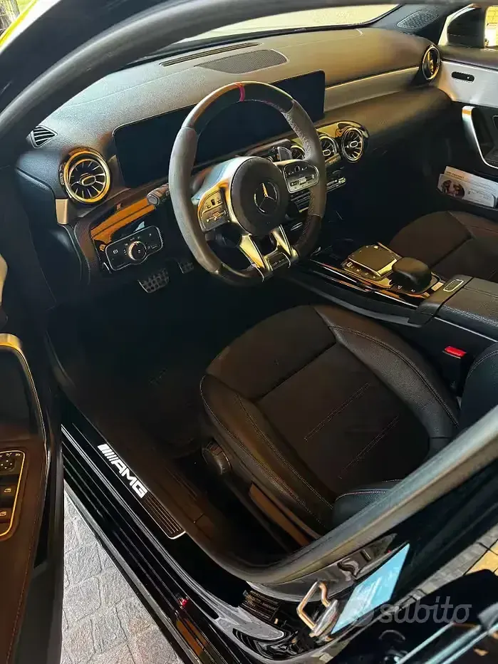 Usata Mercedes A45 AMG AMG 2020 Nero Utilitaria